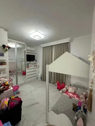 Imagem Casa com 3 dormitórios sendo 1 suíte e 2 vagas de garagem em Itapema/SC