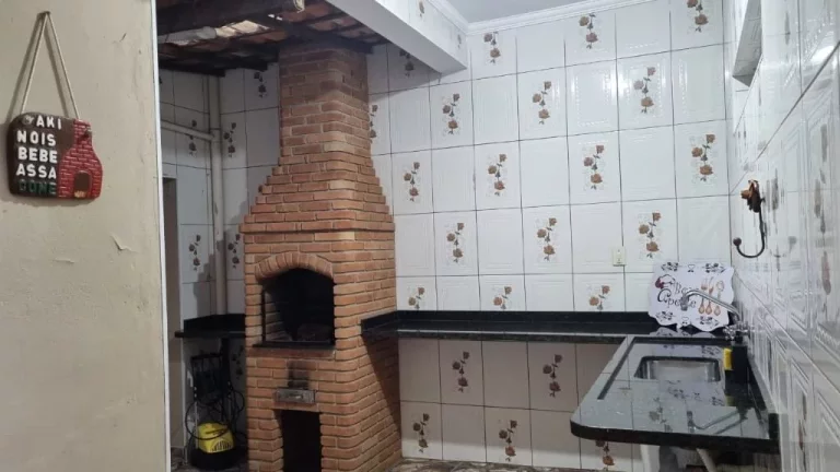 Imagem Casa com 3 dormitórios à venda, 263 m² por R$ 699.000 - Cidade Edson - Suzano/SP