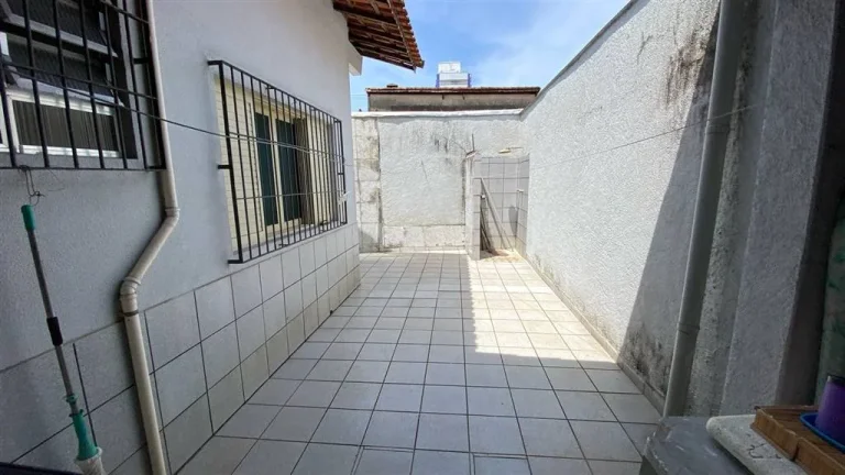 Imagem CASA COM 111.25 m² - AVIAÇÃO - PRAIA GRANDE SP