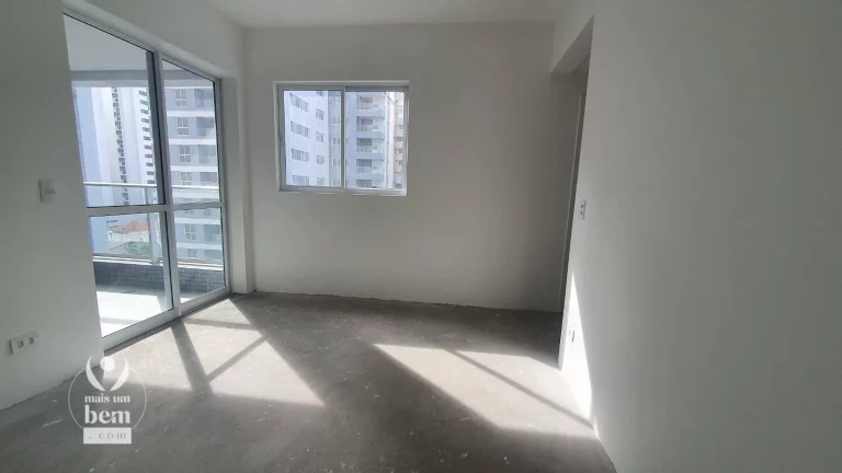 Imagem Apartamento de 95 m² com 3 quartos (1 suíte), lavabo, ampla sacada c/ churrasqueira, 2 vagas de garagem á venda por R$ 1.360.069,00 - Batel