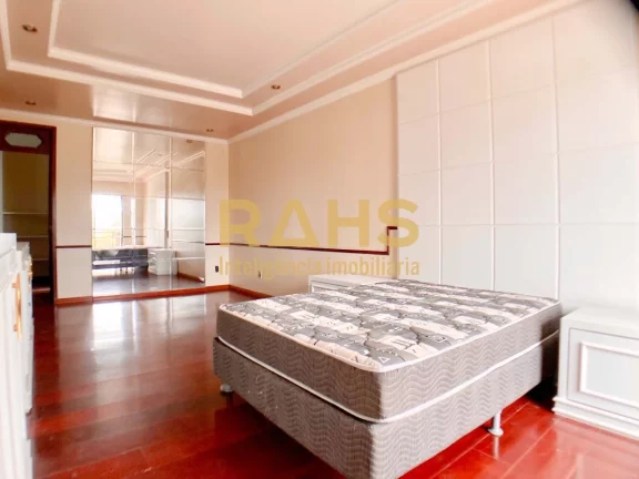 Imagem Apartamento Espaçoso em Ótima Localização Com 361,96 de área privativa, esse apartamento conta ...