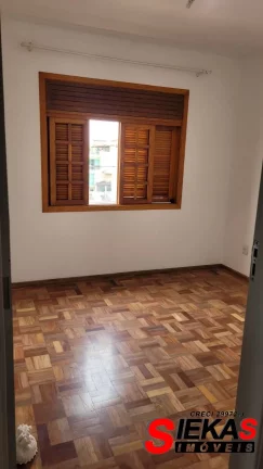 Imagem Imperdível casa para venda em São Paulo-SP, Bairro Piqueri: 4 quartos, 2 banheiros, 3 vagas de garagem, 184,00 m² de área.