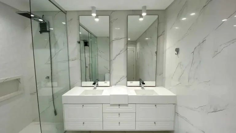 Imagem Casa com 4 suítes e 4 vagas de garagem - Campeche, Florianópolis/SC