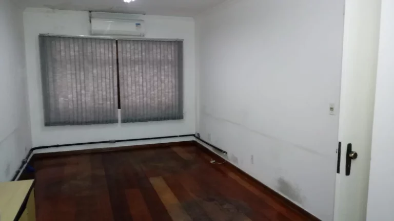 Imagem Apartamento em prédio comercial no Itaim Bibi