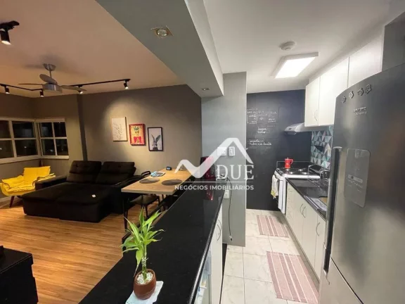 Imagem Apartamento com 2 dormitórios à venda, 67 m² por R$ 520.000,00 - Boqueirão - Santos/SP