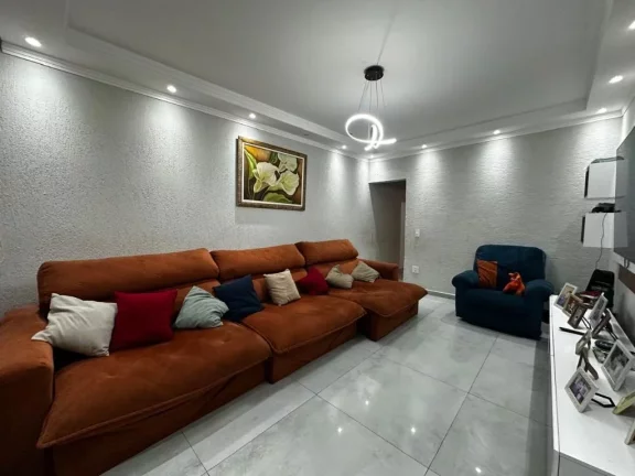 Imagem Sobrado com 4 dormitórios à venda, 276 m² por R$ 895.000,00 - Vila Lúcia - Poá/SP