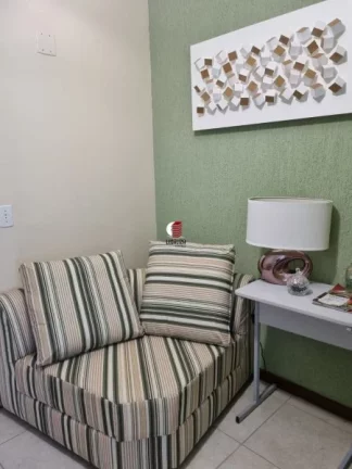 Imagem VENDO MARAVILHOSA SALA MOBILIADA E DECORADA PROX AO TRIBUNAL