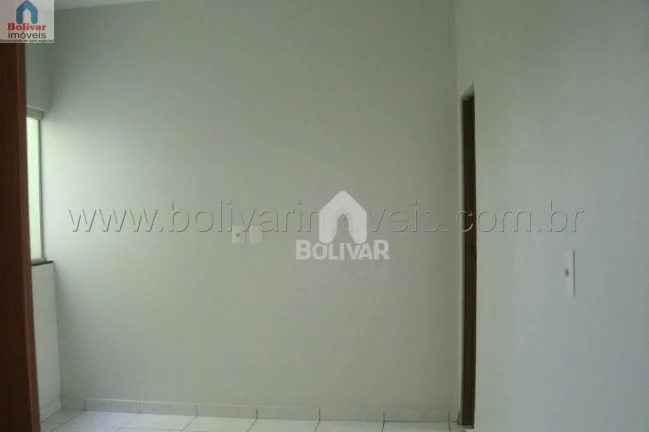 Imagem Apartamento com 3 dormitórios à venda, 120 m² por R$ 390.000,00 - Setor Central - Itumbiara/GO