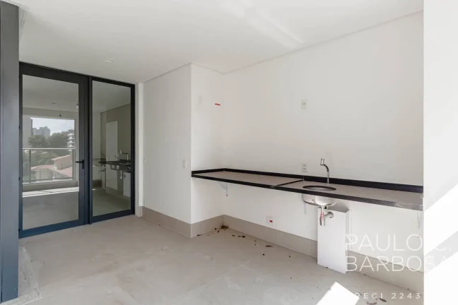 Imagem Pinheiros Venda - 4 Suítes - 3 vagas - 230m²
