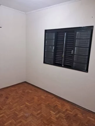 Imagem VENDE-SE CASA COM 03 DORMITORIOS ARAÇATUBA SP