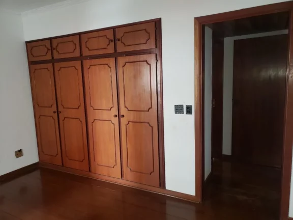 Imagem Excelente apartamento de alto padrão com 1 pavimento e 1 unidade por andar com 282,20m² area util ...