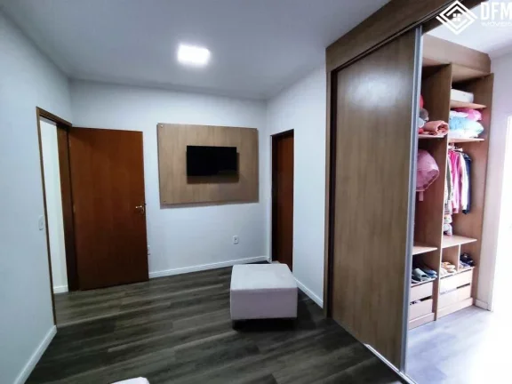 Imagem Sobrado com 3 Dormitorio(s) localizado(a) no bairro Cézar de Souza em Mogi das Cruzes / Mato Grosso do Sul Ref.:DE614