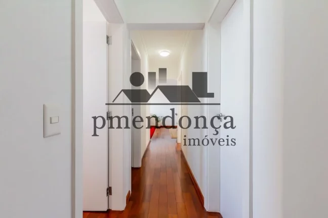 Imagem Apartamento reformado em Perdizes com 105m², 3 quartos (1suíte) e 1 vaga.
