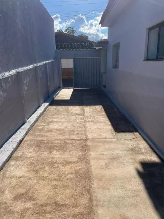 Imagem Casa com 3 dormitórios à venda, 140 m² por R$ 320.000,00 - Setor Bela Vista - Itumbiara/GO