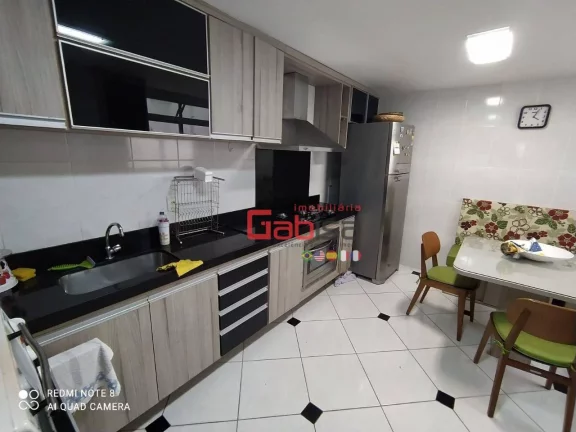 Imagem Cobertura com 3 dormitórios à venda, 180 m² por R$ 1.400.000,00 - Centro - Cabo Frio/RJ