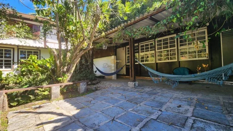 Imagem Casa para Venda em Teresópolis / RJ no bairro Albuquerque