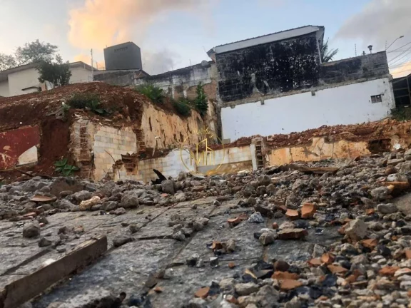 Imagem Terreno para Venda em Santo André, Jardim