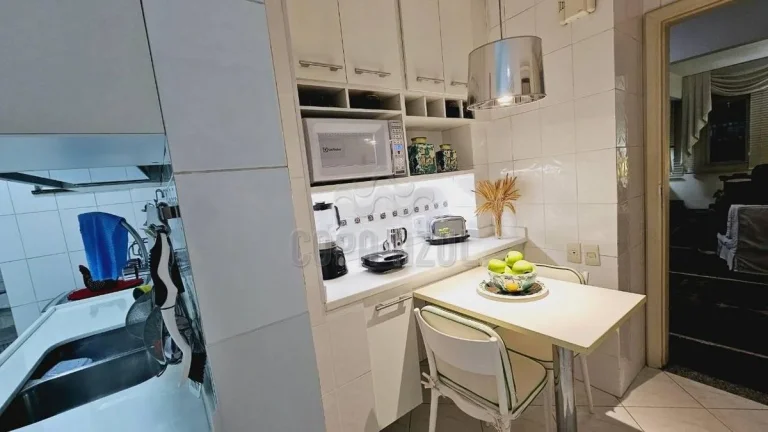 Imagem Copacabana - Residencial › Apartamento com 3 quarto(s) a Venda