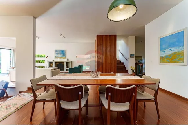 Imagem Linda e espaçosa casa na Vila Tramontano com 460m² 4 Suítes 4 Vagas com piscina e churrasqueira