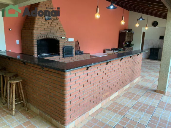 Imagem CHÁCARA COM CASA DE MADEIRA EM JUNDIAÍ, ACEITA APTO MENOR VALOR, CARROS