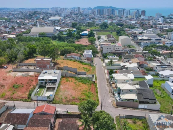 Imagem Casa Duplex com 3 Quartos à Venda em Itapebussu - Guarapari/ES