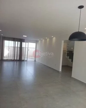 Imagem Casa independente de alto padrão de 4 quartos no Foguete em Cabo Frio