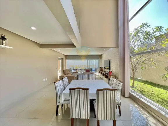 Imagem Casa em Condomínio a Venda no bairro Granja Viana - Cotia, SP