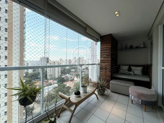 Apartamento com 2 Quartos à Venda, 74 m² em Campo Belo - São Paulo