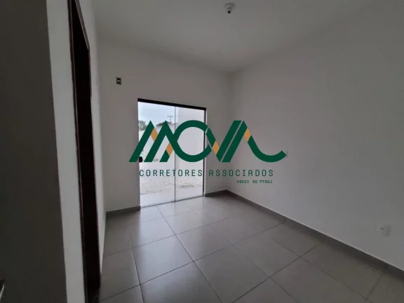 Imagem Casa com Piscina em Itapoá, 3 quartos sendo 1 suíte, pertinho da praia!