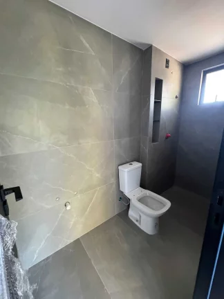 Imagem Apartamento com 1 suíte e 1 demi, 2 vagas de garagem no Bairro Fazenda em Itajaí