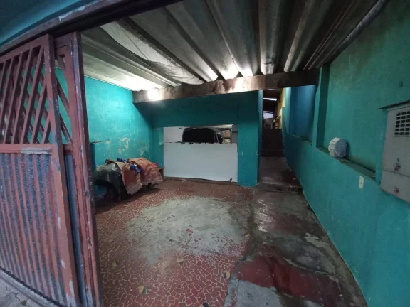 Imagem Sobrado com 125 m² 2 Dormitórios 2 Vagas de Garagens ao lado Shoping Plaza