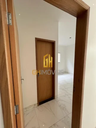 Imagem CA1695Linda casa nova com 3 quartos sendo 1 suíte no Bairro Idepêndencia A casa possui - Sala;- 03...