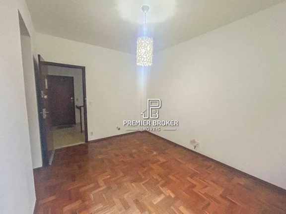 Imagem Apartamento com 2 dormitórios à venda, 42 m² por R$ 240.000,00 - Alto - Teresópolis/RJ