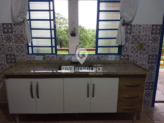 Imagem Chácara de 2.500 m² a venda em Jarinu