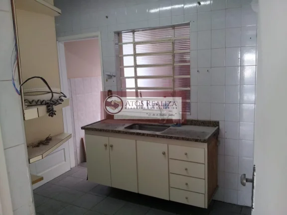 Imagem Grande oportunidade de LOCAÇÃO residêncial ou comercial na vila Mascote. Casa de 120m², com 3 Dormitorios, sala Cozinha, 2 banheiros, quintal, Àres de serviço, 2 Banheiros, 1 vaga de garagem. Valor da locação. R$ 4.500 confira.