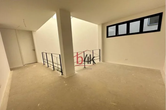 Imagem Casa em condomínio fechado com 828m² - Venda
