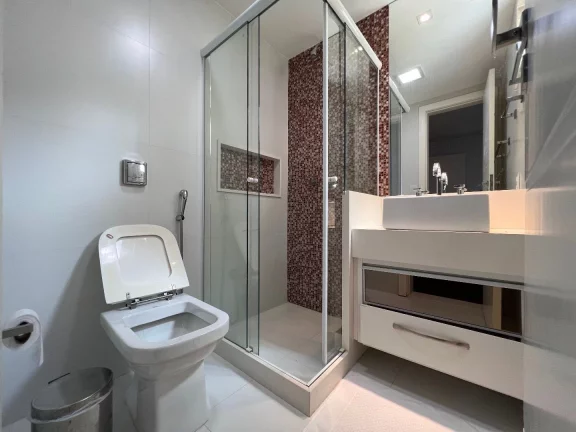 Imagem Casa à venda, 632 m² por R$ 4.499.900,00 - Quebra Frascos - Teresópolis/RJ