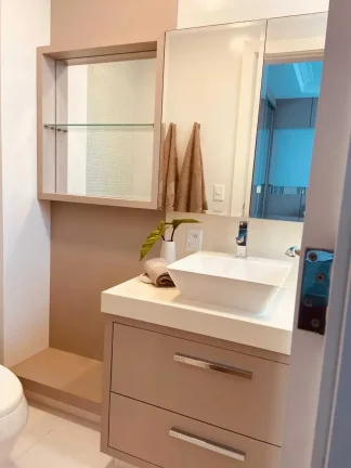 Imagem Apartamento com 3 dormitórios sendo 3 suítes e 1 vaga de garagem em Balneário Camboriú/SC