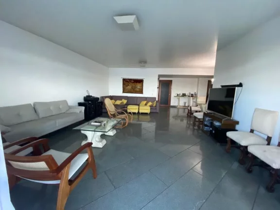 Imagem Excelente apartamento na Praia do Canto