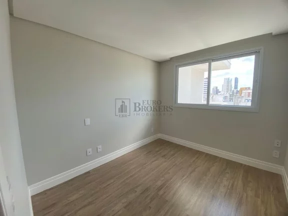 Imagem Apartamento com 4 suítes à venda no Centro de Balneário Camboriú/SC