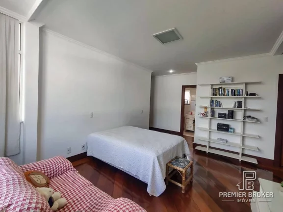 Imagem Casa à venda, 220 m² por R$ 1.900.000,00 - Tijuca - Teresópolis/RJ