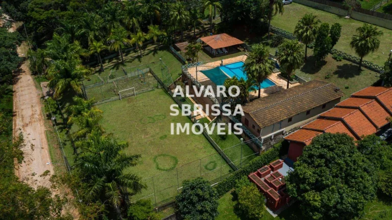 Imagem Excelente chácara 5000 m2 com piscina à venda em Atibaia SP