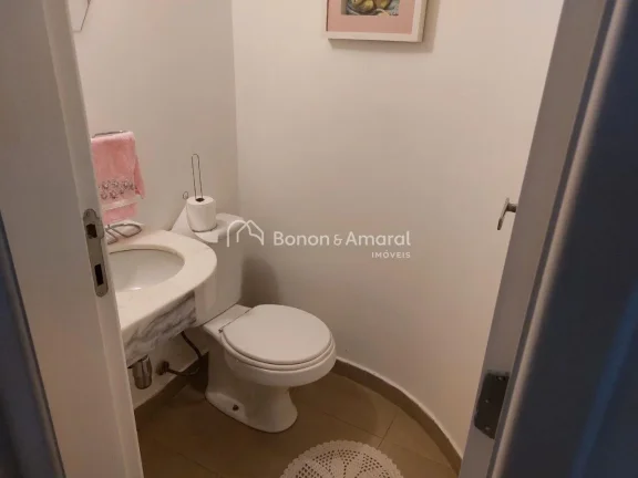 Imagem Em um dos bairros mais charmosos e tranquilos da cidade, este apartamento oferece conforto, versatil...