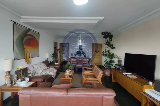 Imagem Luxuoso apartamento à venda na Aclimação, São Paulo-SP: 3 quartos, 1 suíte, 4 salas, 3 banheiros, 1 vaga, 140 m².