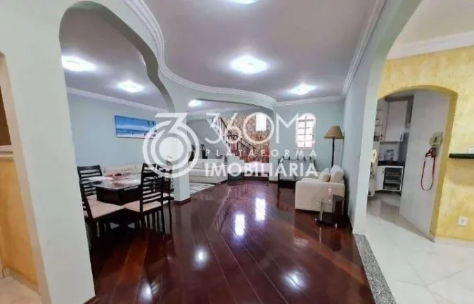 Imagem Casa para Venda em São Bernardo do Campo / SP no bairro Parque dos Pássaros