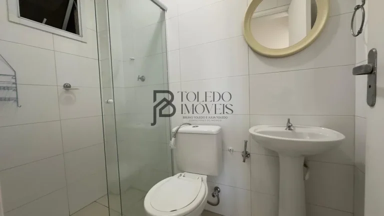 Imagem Apartamento 02 dormitórios com 01 suíte, vista livre e andar alto - Guilhermina/PG