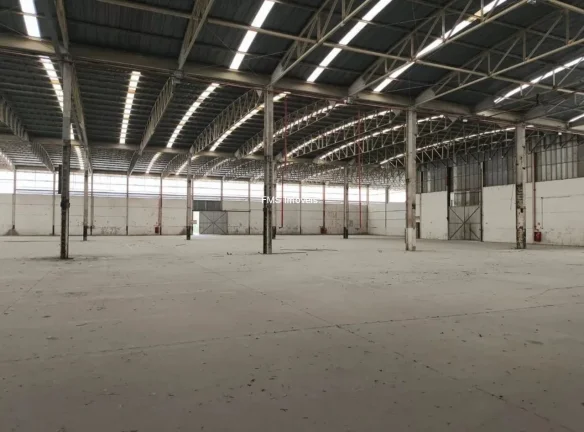 Imagem Galpão com 7500m2 em Barueri