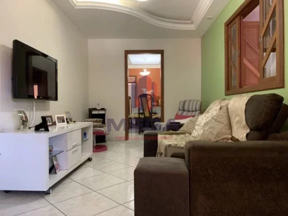 Imagem Linda casa colonial no bairro Araças R$750.000,00