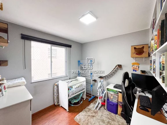 Imagem Apartamento com 2 dormitórios à venda, 49 m² por R$ 275.000,00 - Pimenteiras - Teresópolis/RJ