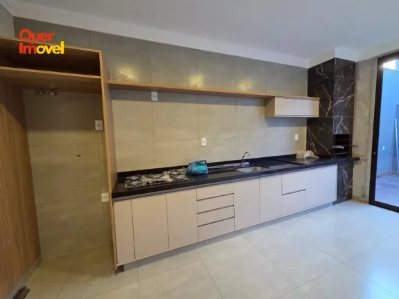 Imagem Imperdível oportunidade! Casa à venda em Bonfim Paulista-SP, no bairro Santa Cecília. 3 quartos, 1 suíte, 2 salas, 3 banheiros, 2 vagas de garagem, 130m².